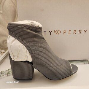Katy Perry Slinky Stretch Heeled Sandals - The Johanna in Slate Grey. NIB. 6.5